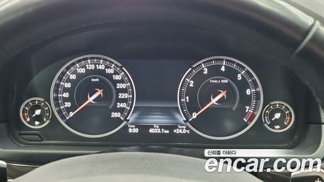 BMW 5 Series (F10) 528i xDrive 2015 — фото 21