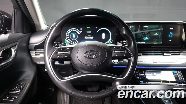 Hyundai Grandeur Hybrid (IG) Le Blanc 2022 — фото 13