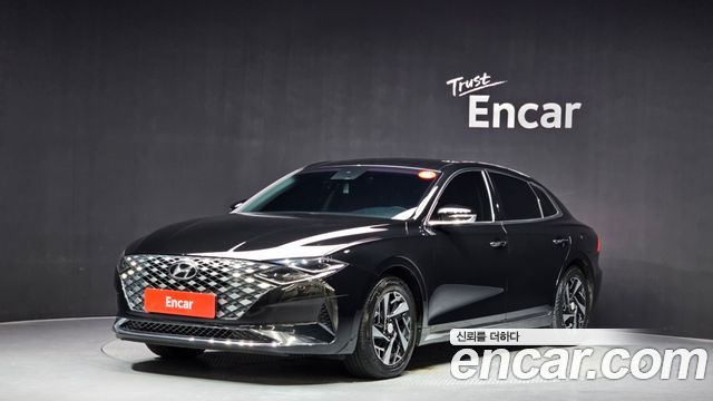 Hyundai Grandeur Hybrid (IG) Premium