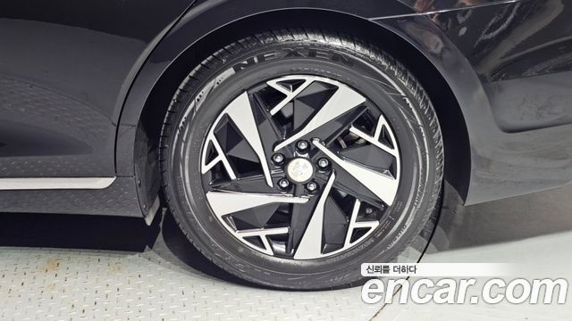 Hyundai Grandeur Hybrid (IG) Premium 2022 — фото 21