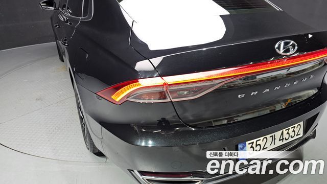 Hyundai Grandeur Hybrid (IG) Premium 2022 — фото 23