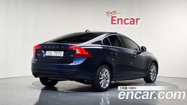 Volvo S60 D2 2nd 2014 — фото 2