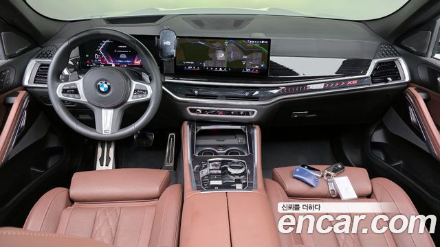 BMW X6 (G06) xDrive40i M Sport 2024 — фото 7