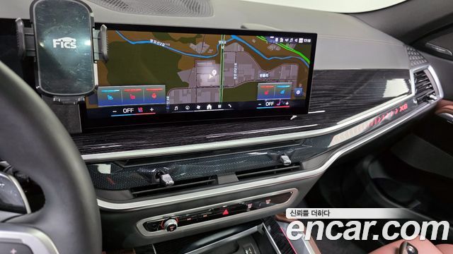 BMW X6 (G06) xDrive40i M Sport 2024 — фото 14
