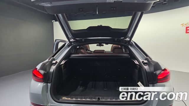 BMW X6 (G06) xDrive40i M Sport 2024 — фото 34