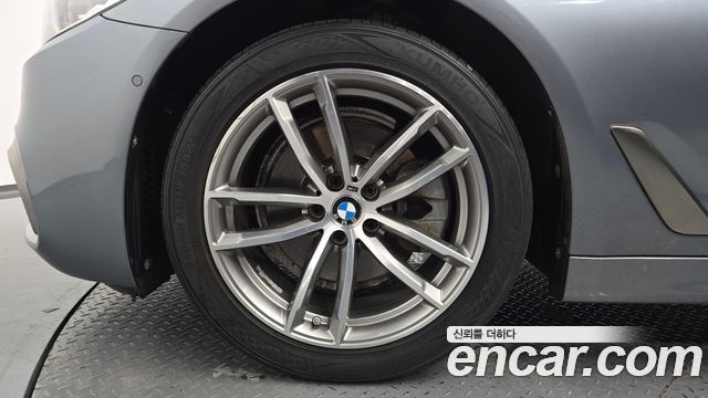 BMW 5 Series (G30) 520d M Sport Package Plus 2017 — фото 5