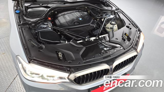 BMW 5 Series (G30) 520d M Sport Package Plus 2017 — фото 6