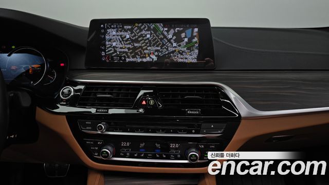 BMW 5 Series (G30) 520d M Sport Package Plus 2017 — фото 14