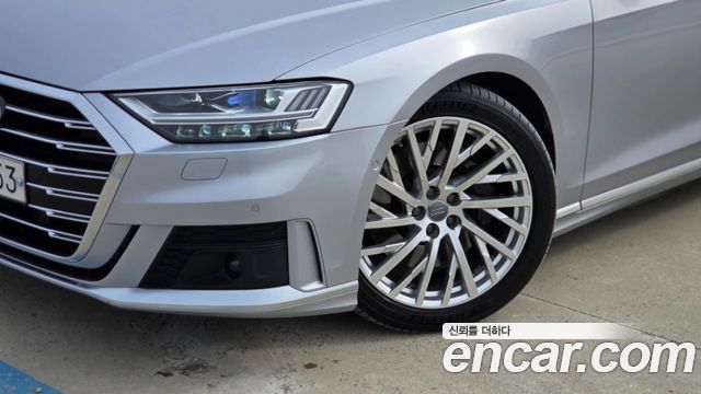 Audi A8 (D5) 55 TFSI Quattro LWB 2020 — фото 2