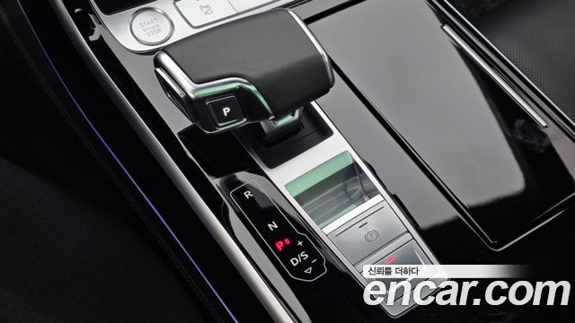 Audi A8 (D5) 55 TFSI Quattro LWB 2020 — фото 15