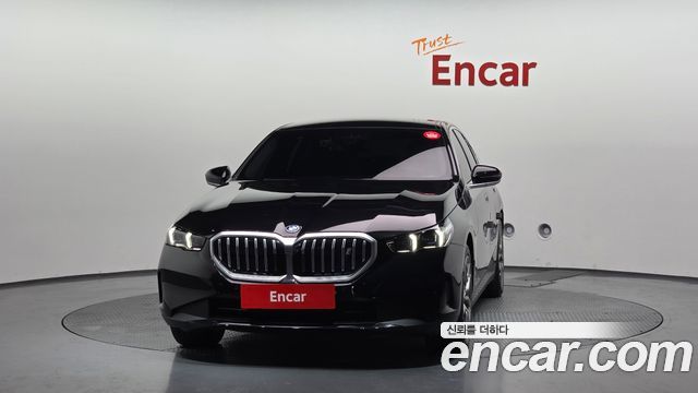 BMW i5 (G60) eDrive 40 2025 — фото 3