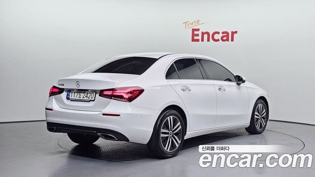 Mercedes-Benz A-Class (W177) A220 Sedan 2022 — фото 2