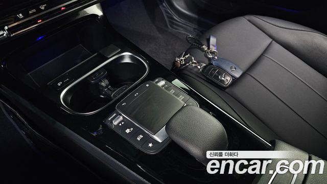 Mercedes-Benz A-Class (W177) A220 Sedan 2022 — фото 20