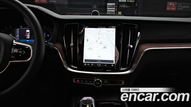 Volvo S60 (III) B5 Ultimate Bright 2024 — фото 13