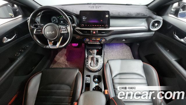 Kia K3 (II) 1.6 Turbo GT 5Door Signature 2022 — фото 7