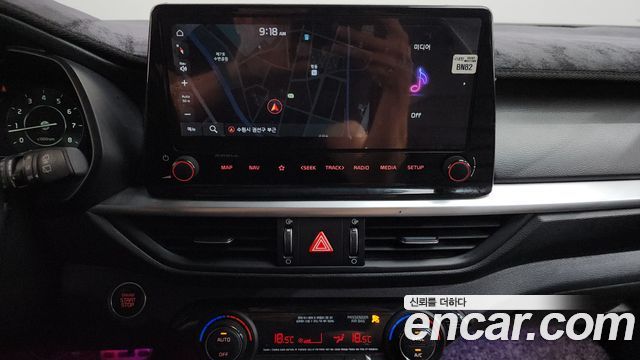 Kia K3 (II) 1.6 Turbo GT 5Door Signature 2022 — фото 13
