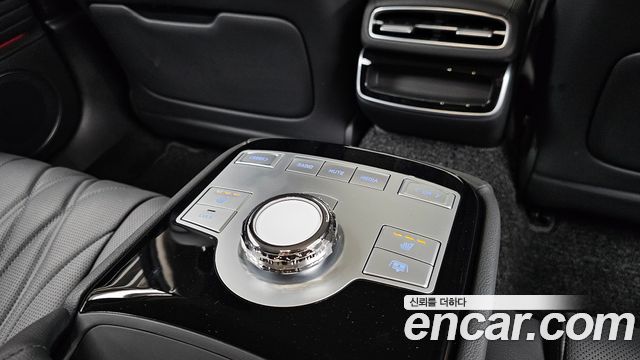 Genesis G80 (RG3) Gasoline 2.5 Turbo AWD 2025 — фото 19