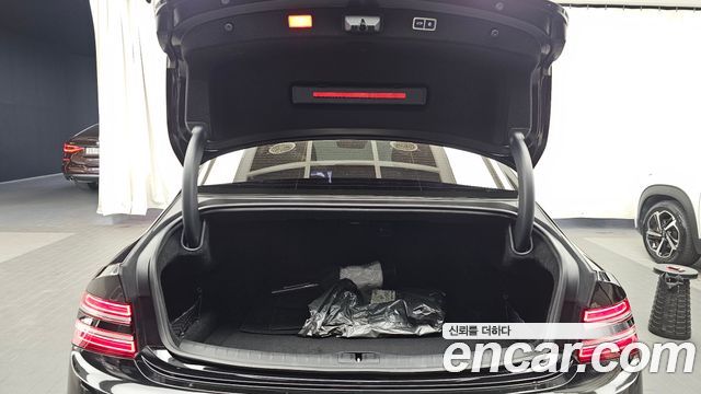 Genesis G80 (RG3) Gasoline 2.5 Turbo AWD 2025 — фото 20