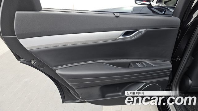 Genesis G80 (RG3) Gasoline 2.5 Turbo AWD 2025 — фото 25