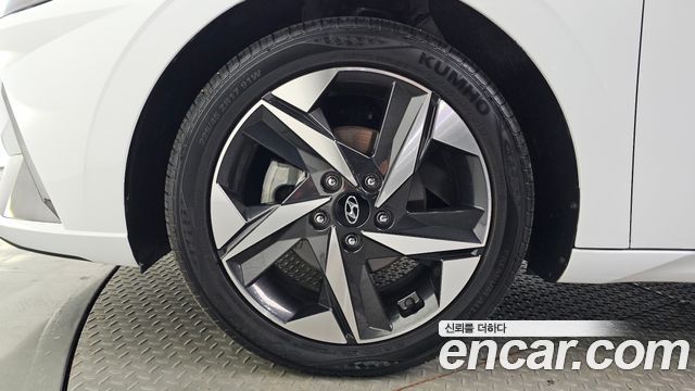 Hyundai Avante (CN7) 1.6 Inspiration 2023 — фото 5