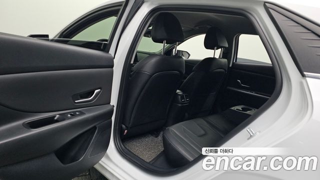 Hyundai Avante (CN7) 1.6 Inspiration 2023 — фото 11