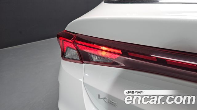 Kia K5 (III) 2.0 LPI(Renter car) Strandard 2023 — фото 23