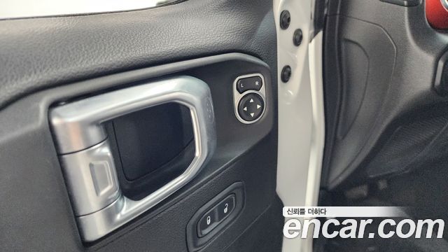 Jeep Wrangler (JL) 2.0 Rubicon Power Top 4Door 2019 — фото 31