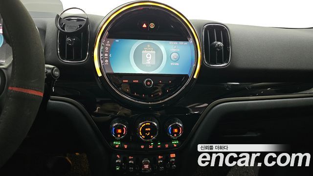 MINI Cooper Countryman Classic 2nd 2023 — фото 15