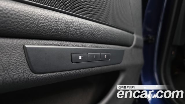 BMW 5 Series (F10) 520d M Aero Dynamic 2016 — фото 32