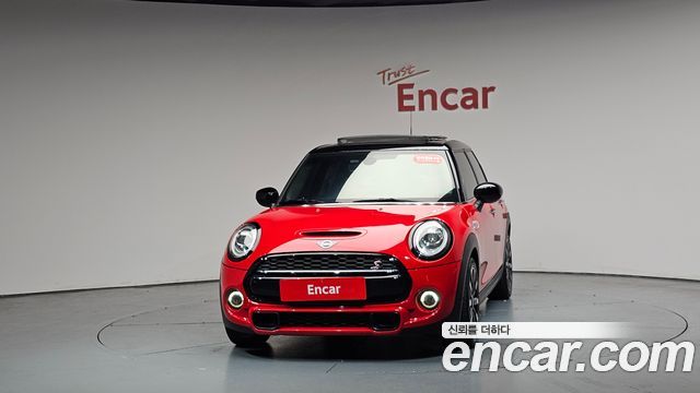 MINI Cooper S 5Door HIGH 3rd 2021 — фото 3
