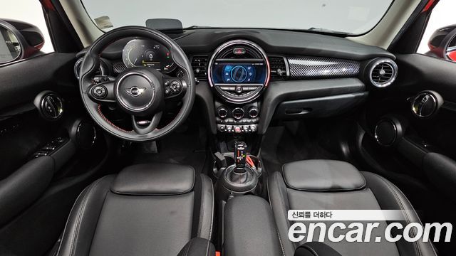 MINI Cooper S 5Door HIGH 3rd 2021 — фото 7