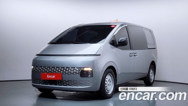 Hyundai Staria Cargo 5-Seater Smart 2025 — фото 1
