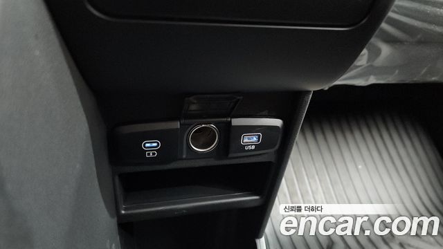 Hyundai Staria Cargo 5-Seater Smart 2025 — фото 16