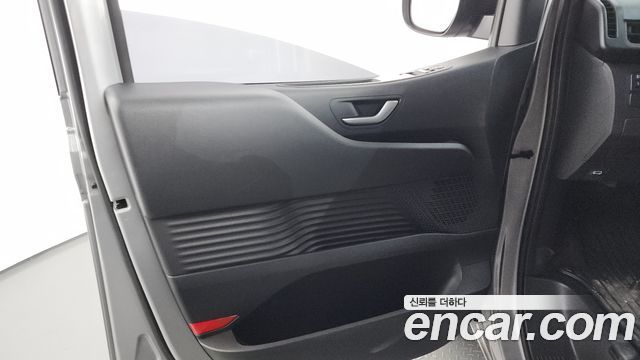 Hyundai Staria Cargo 5-Seater Smart 2025 — фото 31