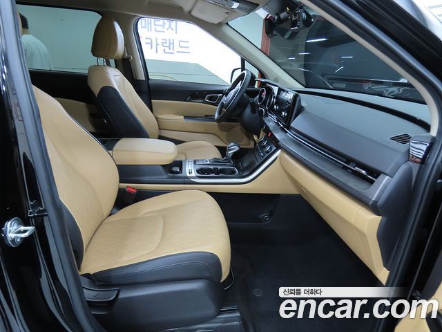 Kia Carnival (IV) Diesel 9-Seater Prestige 2023 — фото 6