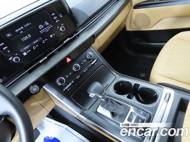 Kia Carnival (IV) Diesel 9-Seater Prestige 2023 — фото 8