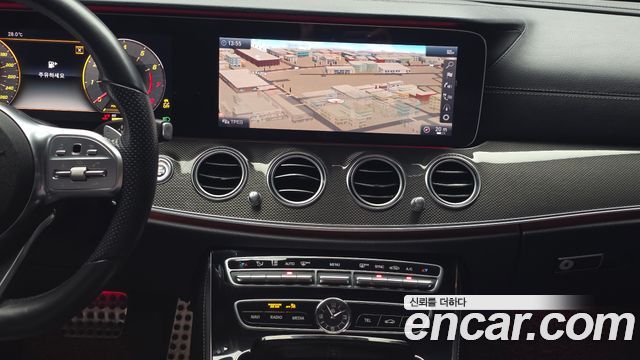 Mercedes-Benz E-Class (W213) E350 4MATIC AMG Line 2019 — фото 15
