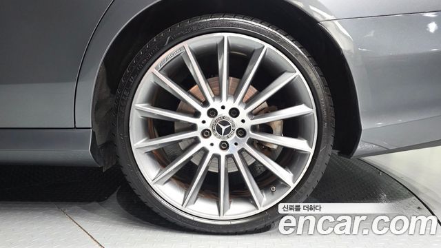 Mercedes-Benz E-Class (W213) E350 4MATIC AMG Line 2019 — фото 21