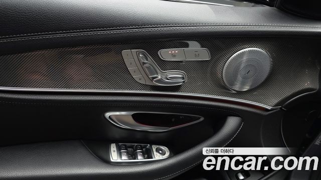 Mercedes-Benz E-Class (W213) E350 4MATIC AMG Line 2019 — фото 30