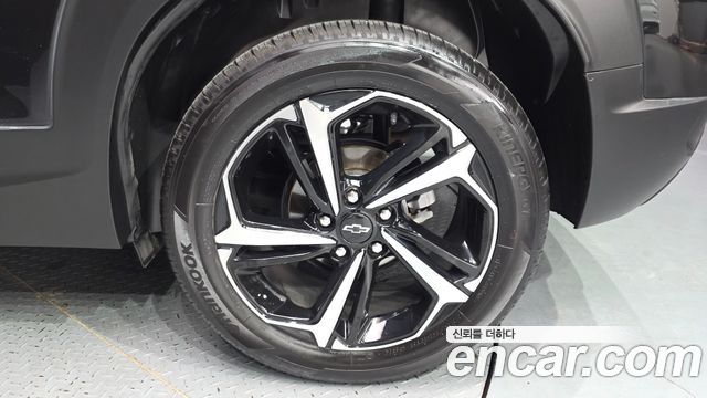 Chevrolet Trailblazer 1.3 Turbo 2WD RS 2024 — фото 21
