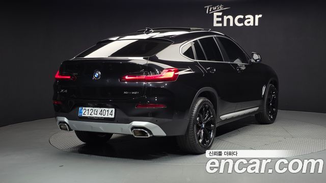 BMW X4 (G02) xDrive20i xLine 2025 — фото 2