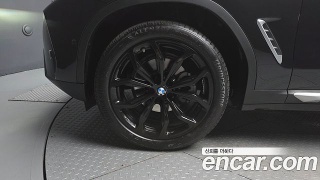 BMW X4 (G02) xDrive20i xLine 2025 — фото 5