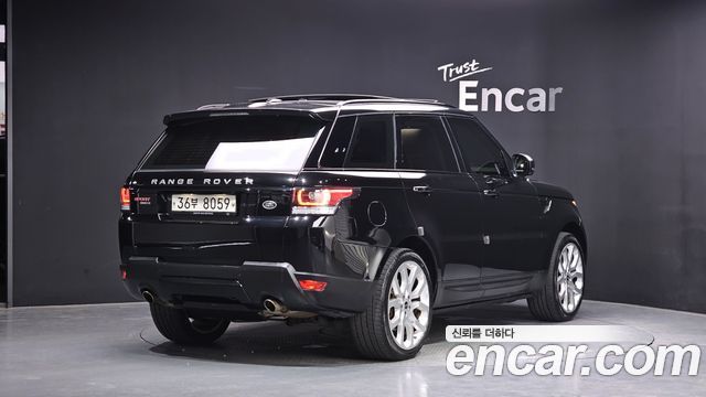 Land Rover Range Rover Sport (II) 3.0 SC HSE Dynamic 2014 — фото 2