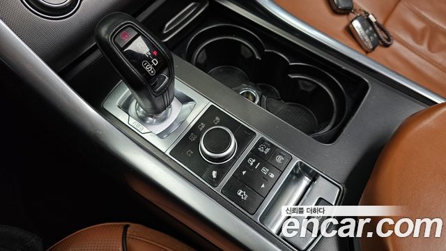 Land Rover Range Rover Sport (II) 3.0 SC HSE Dynamic 2014 — фото 9