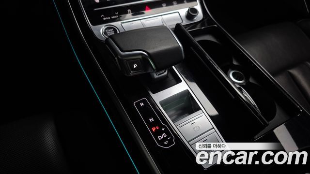 Audi A8 (D5) 50 TDI Quattro LWB 2021 — фото 9