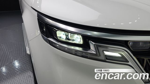 Kia Carnival (IV) Diesel 9-Seater Hi-Limousine Signature 2021 — фото 22