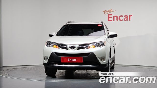 Toyota RAV4 2.5 2WD 4th 2014 — фото 3