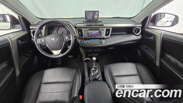 Toyota RAV4 2.5 2WD 4th 2014 — фото 7