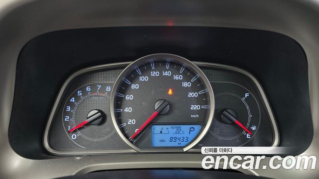 Toyota RAV4 2.5 2WD 4th 2014 — фото 8