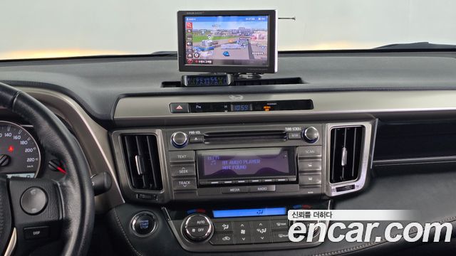 Toyota RAV4 2.5 2WD 4th 2014 — фото 14